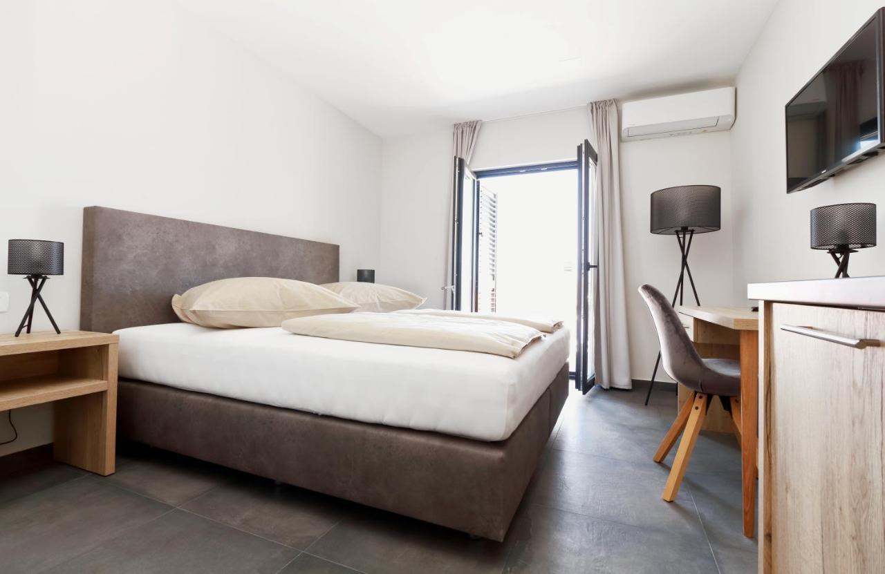 B&B Villa Kovac Baska Voda Luaran gambar